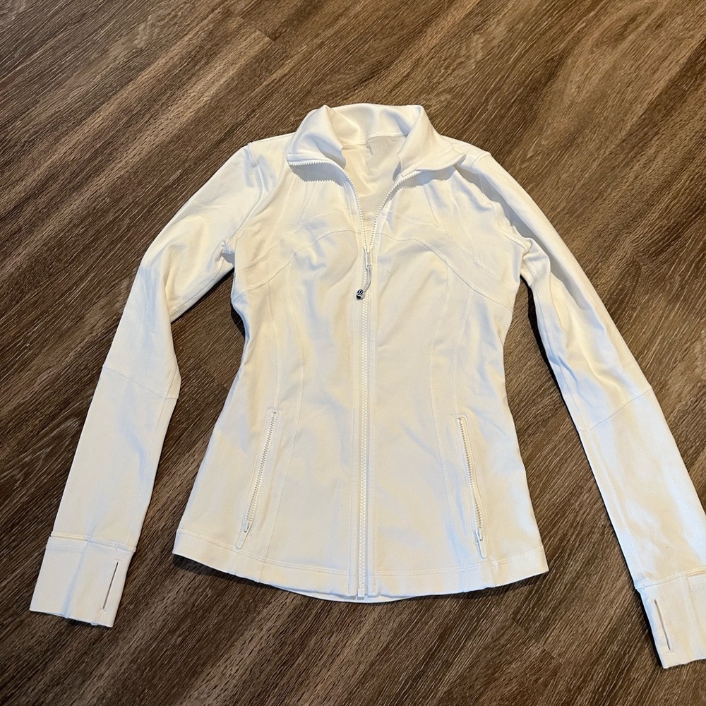 Lululemon Define Jacket EUC